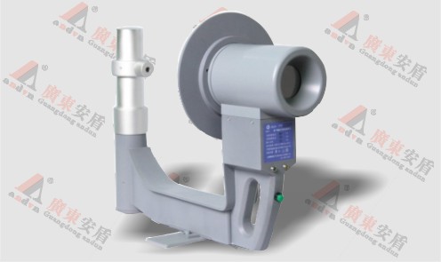 1557319527878374.jpg 便攜式X光機.jpg